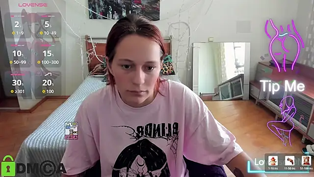 Snapshot of Lily_Viola chatting on July 14, 2026, 10:21 am Lily Viola online show from July 14, 2026, 10:21 am