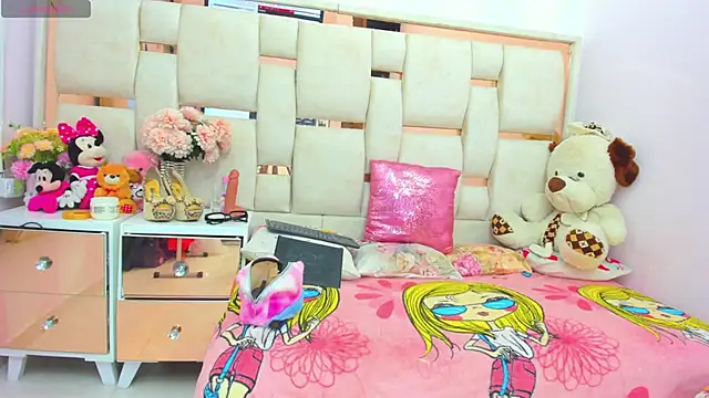 Celestesexx  online show from February 21, 2026, 1:40 am