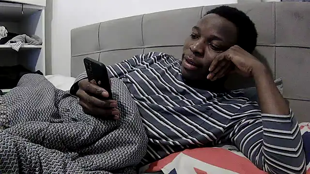 Snapshot of Bigchocco chatting on March 18, 2026, 4:52 pm Bigchocco online show from March 18, 2026, 4:52 pm