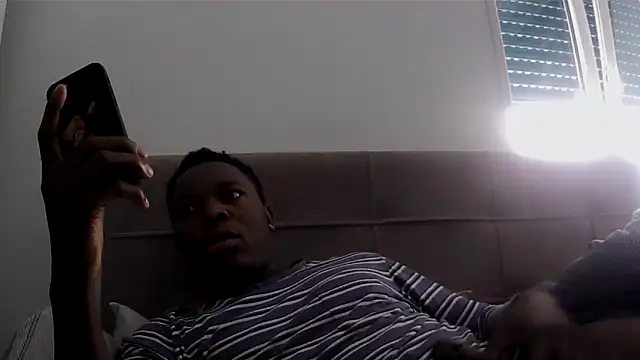 Snapshot of Bigchocco chatting on April 12, 2026, 9:01 am Bigchocco online show from April 12, 2026, 9:01 am