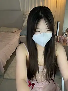  xiaoxinxin  online show from July 14, 2026, 6:18 am