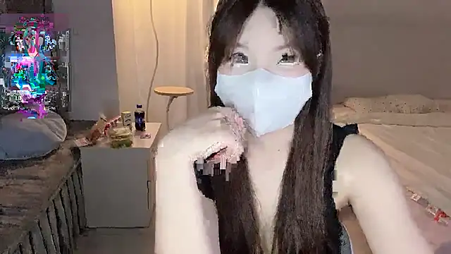  xiaoxinxin  online show from June 28, 2026, 12:44 pm