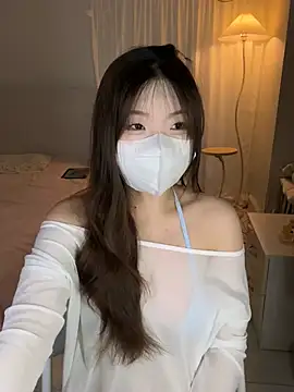  xiaoxinxin  online show from July 17, 2026, 10:18 pm