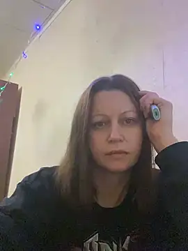 Titana999 online show from February 6, 2026, 10:17 pm