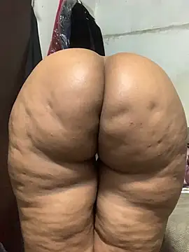 Xsexysnow33s online show from June 7, 2026, 8:03 pm
