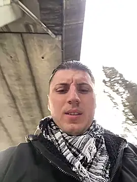 Snapshot of allee2206 chatting on March 18, 2026, 3:46 pm allee2206 online show from March 18, 2026, 3:46 pm