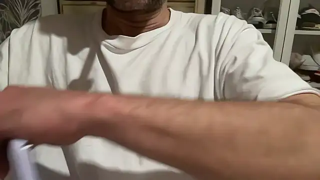 wolverinedream online show from June 8, 2026, 2:56 am