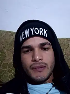 Fernandocj  online show from January 14, 2026, 2:37 am