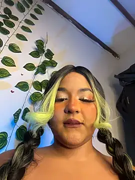 Isabella Belmont online show from February 19, 2026, 4:42 am