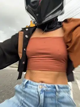 TaylorrHill online show from May 16, 2026, 8:41 pm