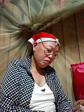 Agnes-baby online show from April 28, 2026, 2:43 pm