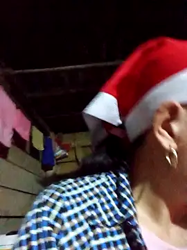 Snapshot of Agnes-baby chatting on February 23, 2026, 11:44 am Agnes-baby online show from February 23, 2026, 11:44 am