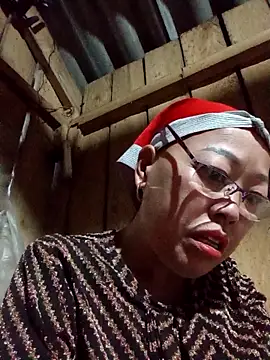 Snapshot of Agnes-baby chatting on March 16, 2026, 11:18 pm Agnes-baby online show from March 16, 2026, 11:18 pm