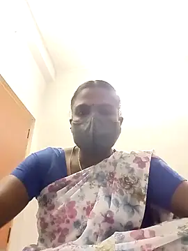 Snapshot of Tamil_Maha69 chatting on February 13, 2026, 5:35 pm Tamil Maha69 online show from February 13, 2026, 5:35 pm