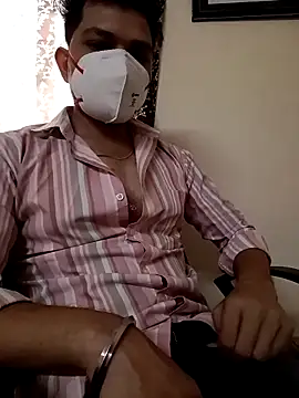 NIGHTKING70 online show from March 25, 2026, 5:40 am