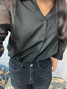 HotxAnamika online show from March 21, 2026, 3:30 am