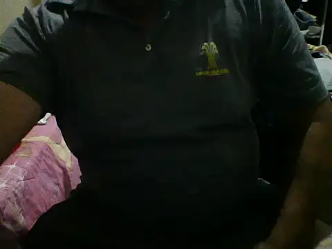 Twoo18 online show from February 1, 2026, 10:41 pm