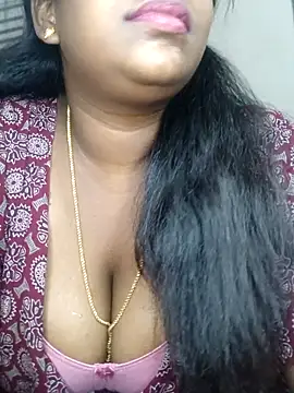 Snapshot of Milky_Julia chatting on March 19, 2026, 12:16 pm Milky Julia online show from March 19, 2026, 12:16 pm