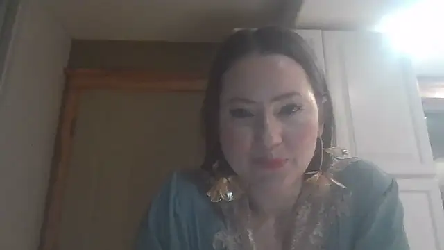 Felarune online show from March 1, 2026, 5:40 am