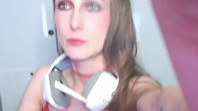 Snapshot of Sokavine chatting on March 13, 2026, 10:59 pm Sokavine online show from March 13, 2026, 10:59 pm