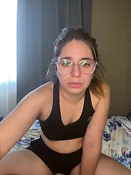 soyanahii online show from February 13, 2026, 9:15 pm