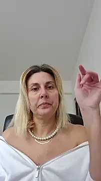 Amelia9798 online show from March 14, 2026, 7:47 am