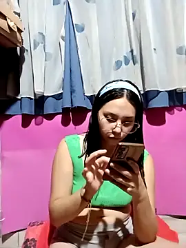 Sexyhanna14 online show from March 11, 2026, 3:00 am