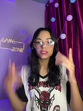 Iam Lyan  online show from February 8, 2026, 10:29 pm