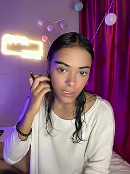 Iam Lyan  online show from March 8, 2026, 8:45 pm