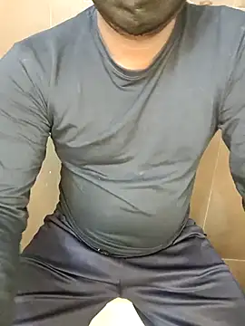 Snapshot of YourDesi chatting on January 7, 2026, 10:20 am YourDesi online show from January 7, 2026, 10:20 am