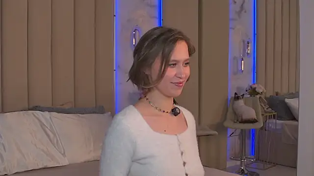 AgathaLevine online show from May 13, 2026, 5:09 pm