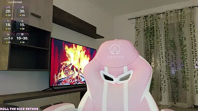 Xxxhoneyxx online show from March 23, 2026, 1:28 am