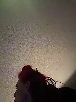 Snapshot of ViironiikaHostiile chatting on March 3, 2026, 12:12 pm ViironiikaHostiile online show from March 3, 2026, 12:12 pm