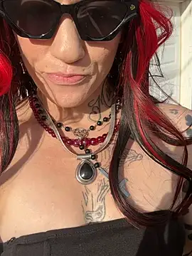 Snapshot of ViironiikaHostiile chatting on March 8, 2026, 11:30 pm ViironiikaHostiile online show from March 8, 2026, 11:30 pm