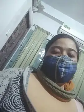 momo loves online show from February 12, 2026, 3:56 pm