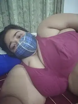 momo loves online show from July 22, 2026, 5:20 am