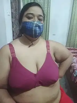 momo loves online show from June 25, 2026, 5:34 am