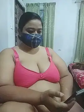 momo loves online show from May 1, 2026, 6:02 pm