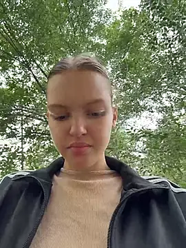 AshleyMur online show from June 15, 2026, 7:30 am