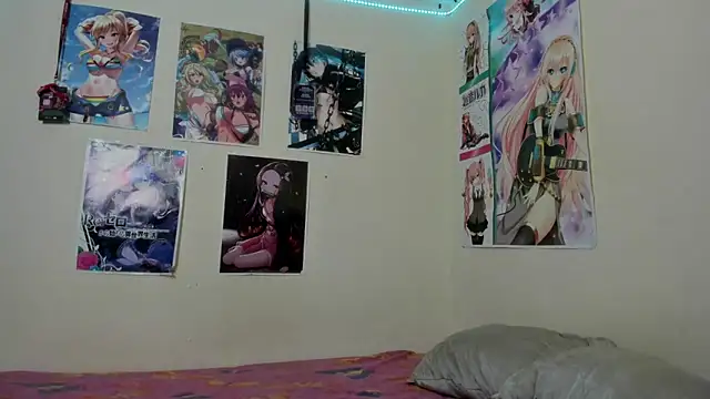 abril onnel online show from October 8, 2025, 6:52 pm