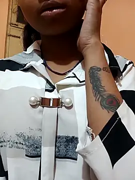 sexy londiya online show from February 4, 2026, 5:46 am