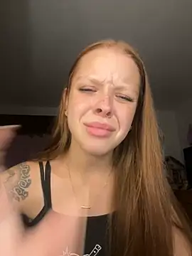 Piaaa3 online show from February 3, 2026, 6:33 am