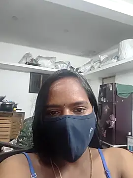 Tamil Hot Divya online show from March 22, 2026, 2:07 pm