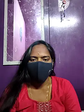 Tamil Hot Divya online show from March 6, 2026, 6:36 pm