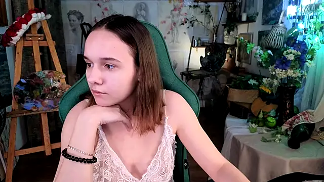 Snapshot of MelissaTravel chatting on February 18, 2026, 4:14 pm MelissaTravel online show from February 18, 2026, 4:14 pm