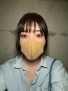 minami room online show from July 3, 2026, 1:17 pm