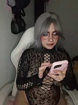 kuritto  online show from April 28, 2026, 2:49 am