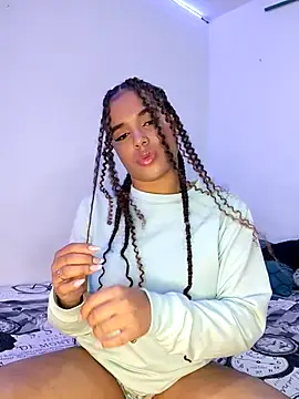 Luna Rishii online show from February 5, 2026, 2:07 am