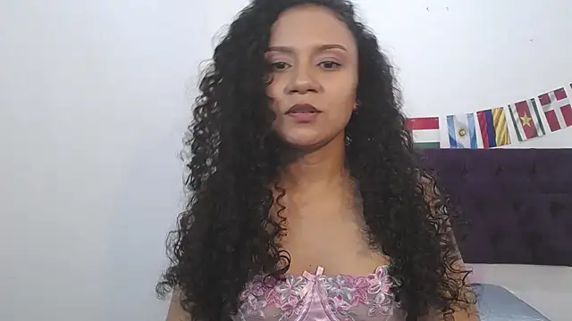 Little18Doll online show from July 12, 2026, 10:54 pm