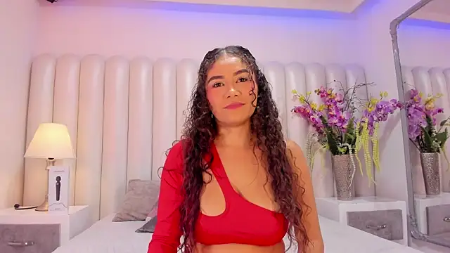 CamilaCastillo online show from April 25, 2026, 8:06 pm